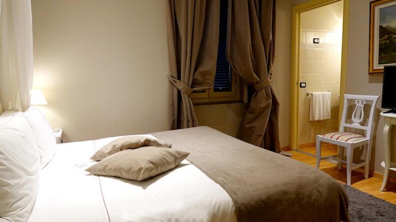 Villa Mimosa Au Lac - Estella Hotels Italia Toscolano Maderno Exterior foto